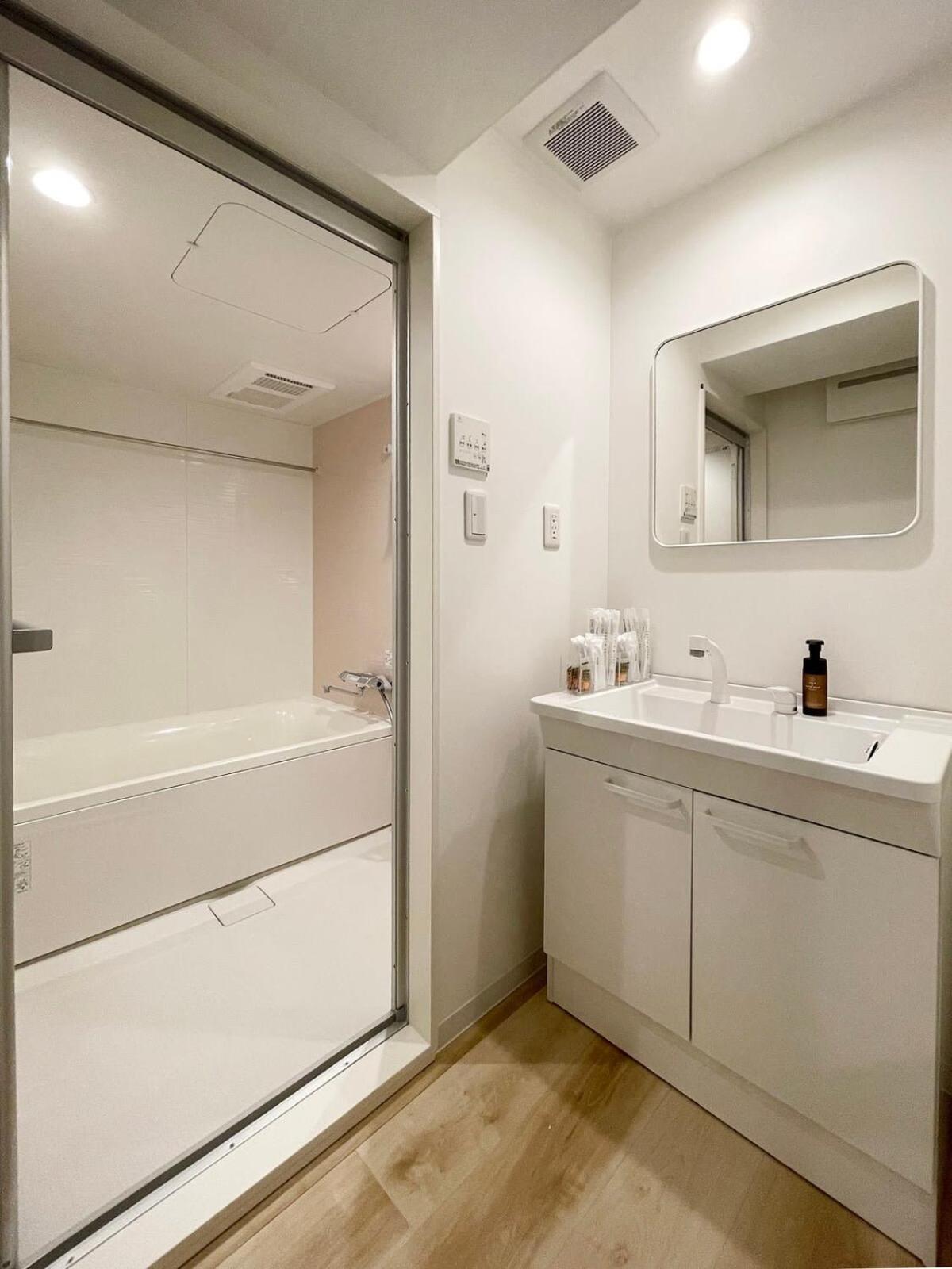Apartment Bhotel M's Lea - 2br Modern Next To Peace Park 10 Ppl *